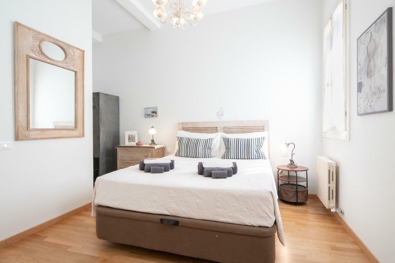 Casa Claudia Ai Frari * Venecia